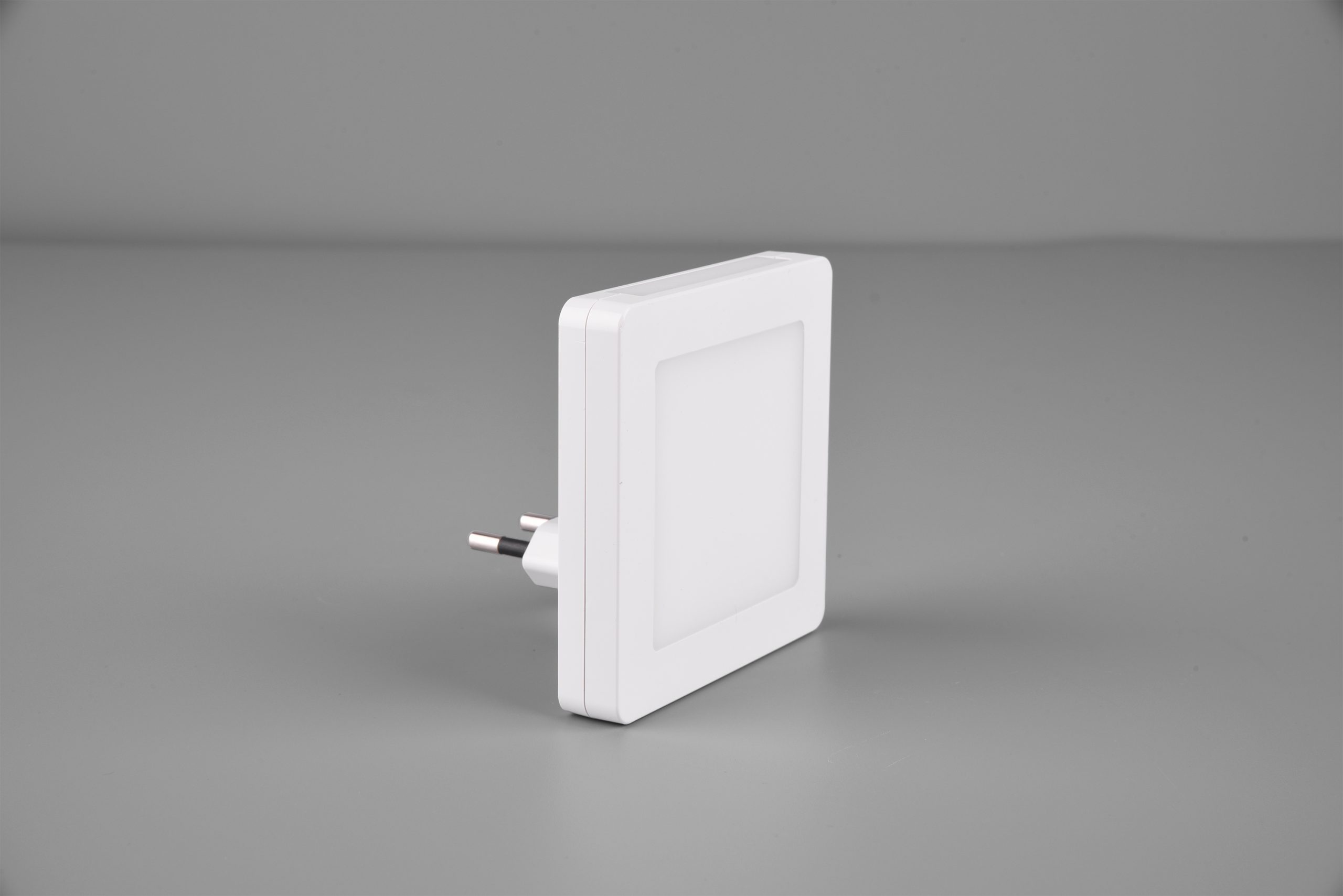 R22510101-scaled