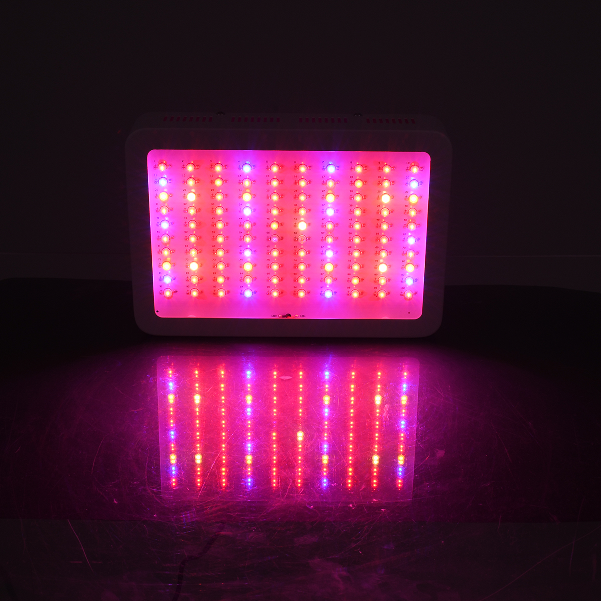 GloboStar® 85950 Grow Light Full Spectrum LED Φωτιστικό Ανάπτυξης Φυτών Θερμοκηπίου SMD 2835 1000W 160° AC230V IP54 Εσωτερικού Χώρου για Κάλυψη Επιφάνειας 1.5m x 1.5m Πλήρους Φάσματος Φωτισμού - Image 10