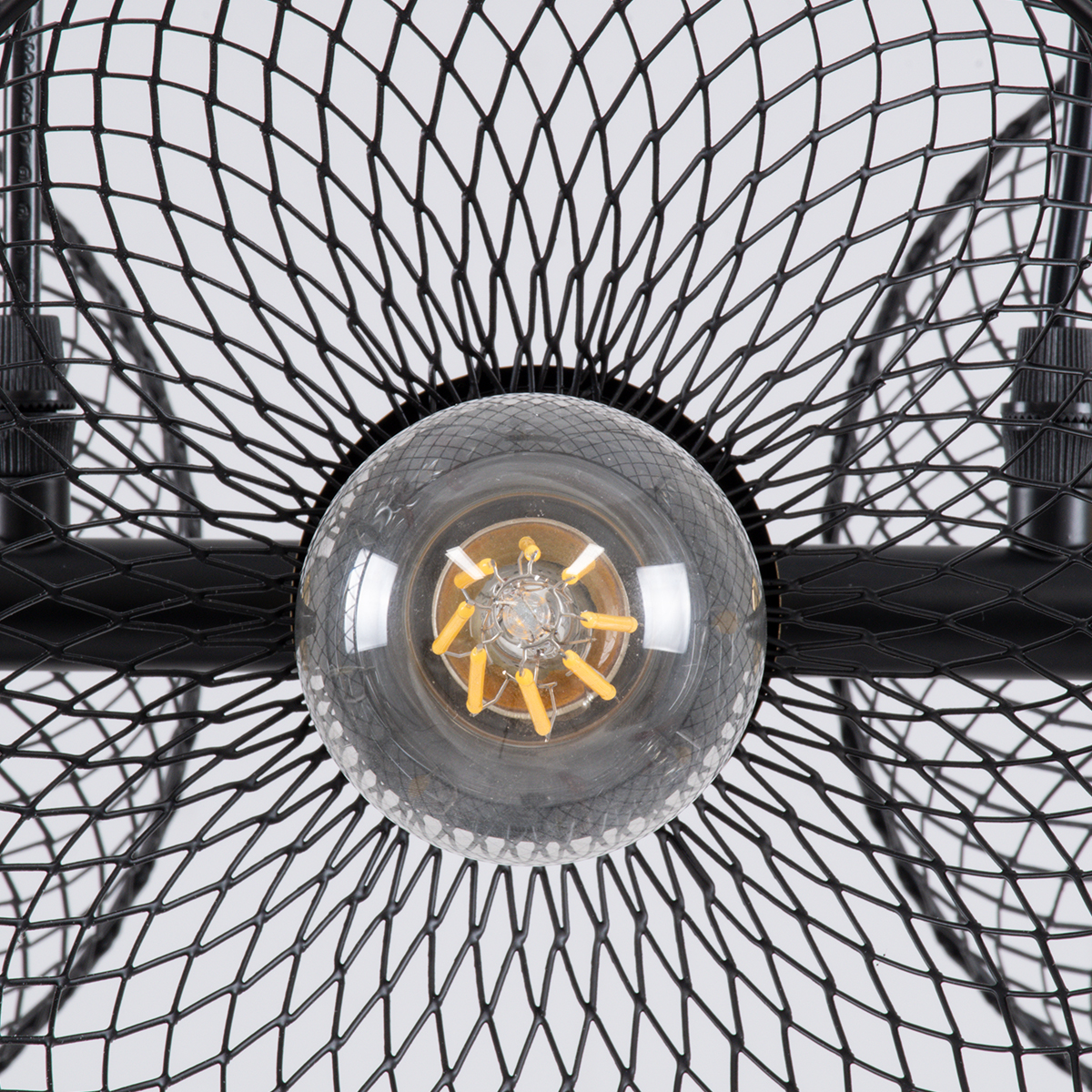 GloboStar® VERONA 00586 Μοντέρνο Κρεμαστό Φωτιστικό Οροφής Τρίφωτο Μαύρο Μεταλλικό Πλέγμα Μ50 x Π28 x Υ20cm - Image 7