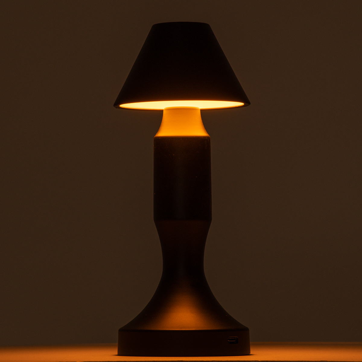 GloboStar® LUNNA 76478 Μοντέρνο Επιτραπέζιο Φωτιστικό Πορτατίφ LED 1.5W 105lm 120° DC 5V Επαναφορτιζόμενο με Μπαταρία Li-ion 1800mAh - Διακόπτη Αφής με 3 Εναλλαγές Φωτισμού CCT Θερμό - Φυσικό - Ψυχρό 1500K - 4500K - 6000K Dimmable - D9 x 23cm - Ασημί - Image 9