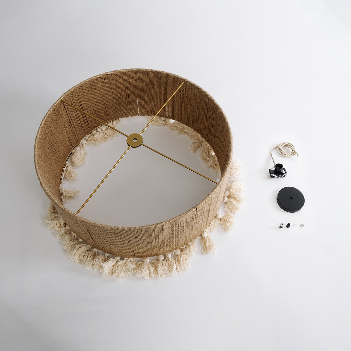 GloboStar® PUERTORICO 02094 Boho Κρεμαστό Φωτιστικό Οροφής Τρίφωτο 3 x E27 AC220-240V IP20 - Φ50 x Υ27cm - Μπεζ με Λευκό Λεπτό Νήμα Πλέγμα Βαμβακερό Καπέλο - 5 Χρόνια Εγγύηση - Image 9