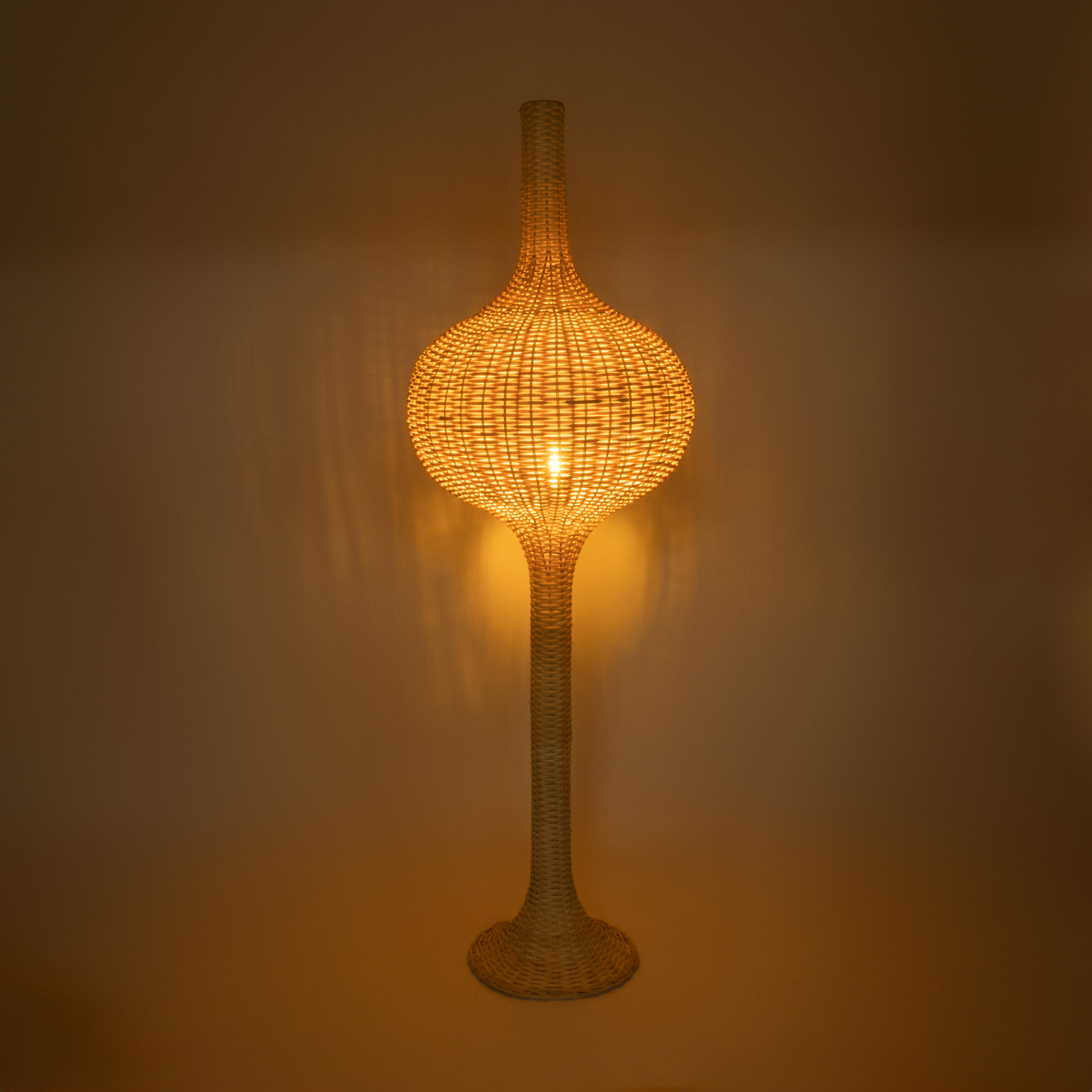 GloboStar® ALADDIN 02051 Boho Επιδαπέδιο Φωτιστικό Μονόφωτο 1 x E27 AC220-240V IP20 - Φ50 x Υ150cm - Μπεζ Μπαμπού Πλέγμα - 5 Χρόνια Εγγύηση - Image 3