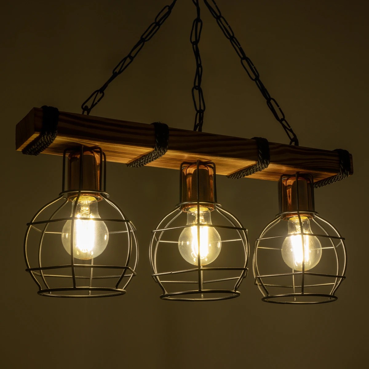 GloboStar® STARLO 201-0006 Vintage Κρεμαστό Φωτιστικό Ράγα Τρίφωτο 3 x E27 IP20 Μπεζ Ξύλο με Μαύρο Μέταλλο - Μ50 x Π15 x Υ65cm - Image 3