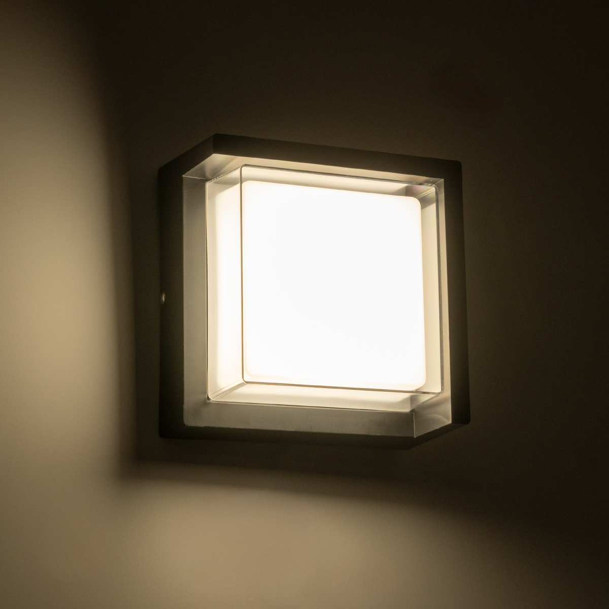 GLOBOSTAR® APEX 60770 Φωτιστικό Τοίχου - Απλίκα Εσωτερικού/Εξωτερικού Χώρου LED 10W 1050lm 120° AC175-265V Αδιάβροχο IP65 - Πλαστικό Σώμα - Φυσικό λευκό 4500K - Μ17 x Π17 x Υ9cm - Μαύρο - Bridgelux Chip - 3 Χρόνια Εγγύηση - Image 8