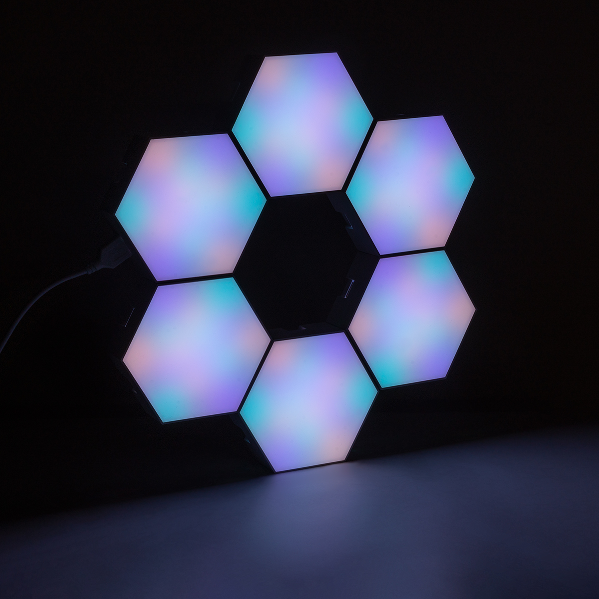 GloboStar® DIGIOCTA 90448 Σετ 6 Ψηφιακων LED RGB Φωτιστικών Κυψελών με Ψηφιακό Controller με WiFi Smart APP & Ασύρματο Χειριστήριο RF 2.4Ghz - LED SMD 5050 9W/Σετ 84PIXEL/Σετ 720lm/Σετ 120° DC 5V με USB 2.0 IP20 Πολύχρωμο RGB - Dimmable - Μ10.5 x Π10.5 x Υ3cm Ανά Κυψέλη - 2 Χρόνια Εγγύηση - Image 15